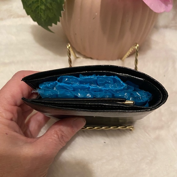 Vintage Celine Paris wallet - Picture 5 of 9